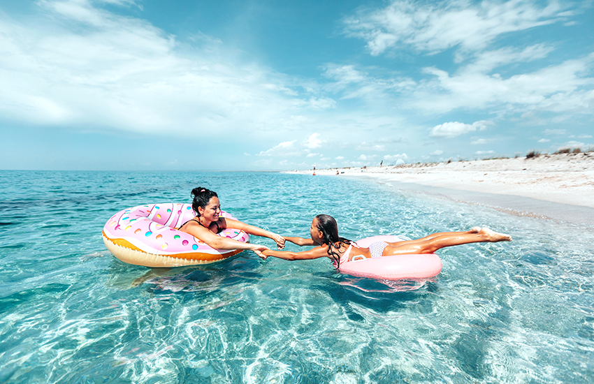 Top 10 BudgetFriendly Beach Vacations in the U.S. ShipGo