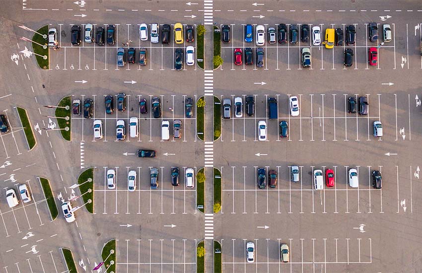 Park at the airport